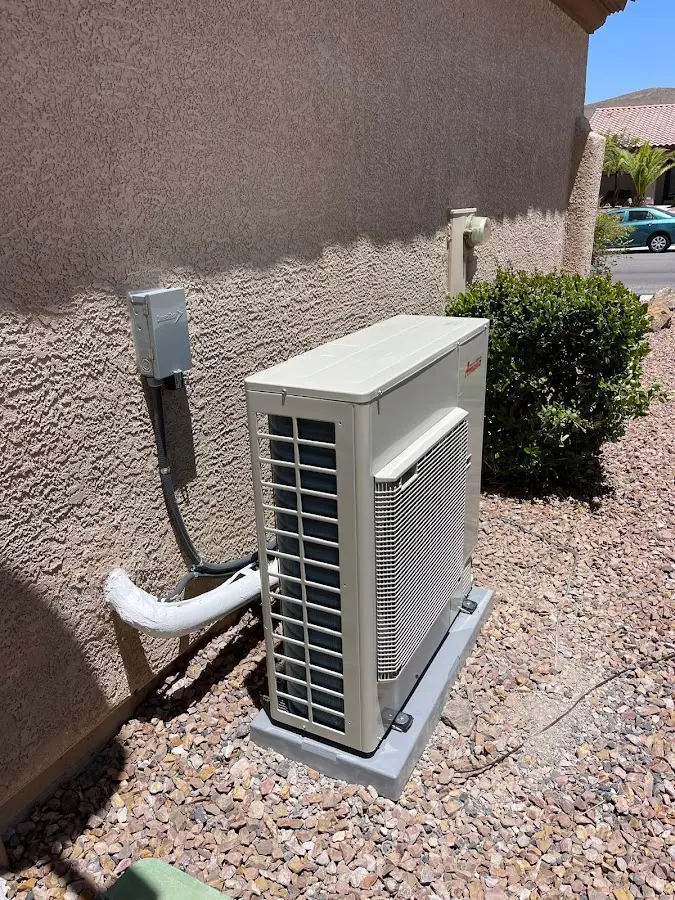 Residential air conditioning condenser unit in Catalina Foothills